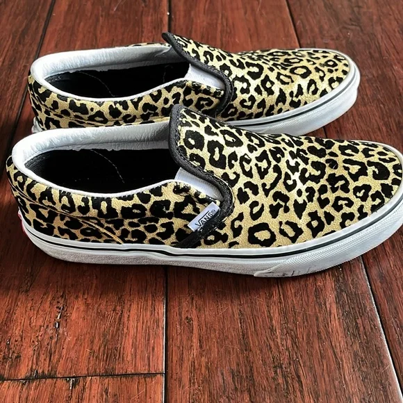 Leopard print Vans slip ons - Picture 3 of 5